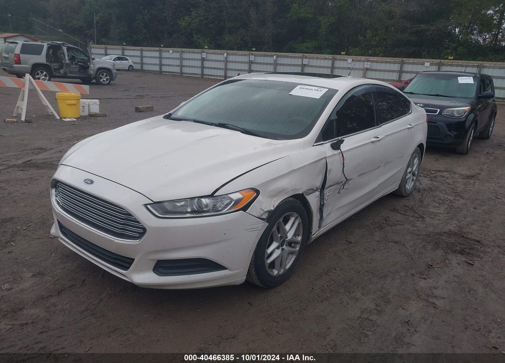 2015 FORD FUSION SE VIN: 3FA6P0HD6FR180127