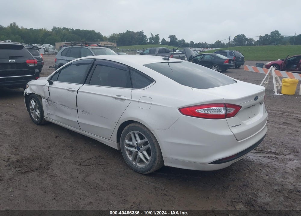 2015 FORD FUSION SE VIN: 3FA6P0HD6FR180127