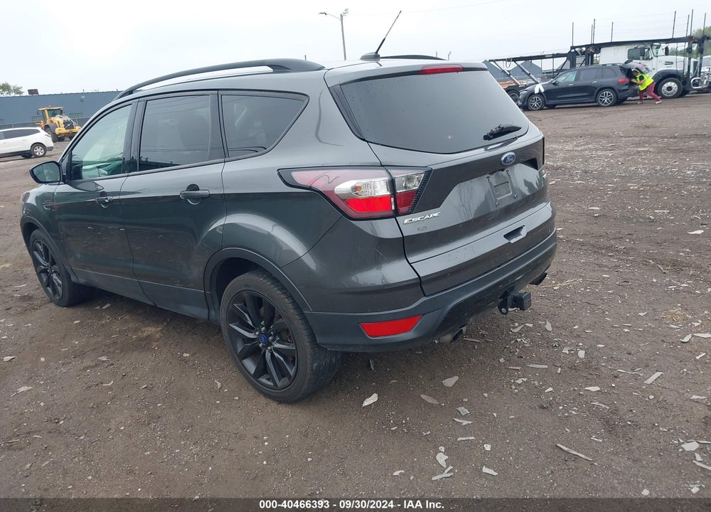 2018 FORD ESCAPE SE VIN: 1FMCU9GDXJUA82968