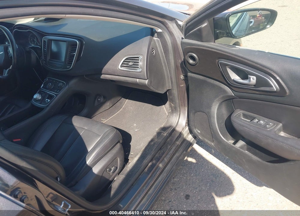 2015 CHRYSLER 200 C VIN: 1C3CCCEGXFN711846