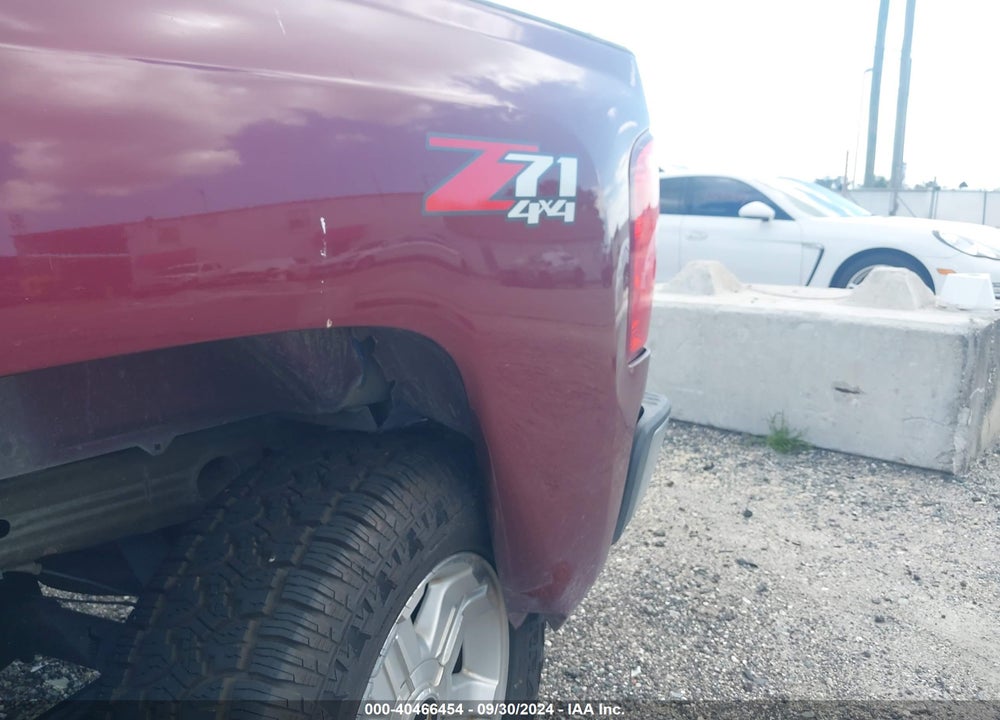 2013 CHEVROLET SILVERADO 1500 LT VIN: 3GCPKSE79DG263230