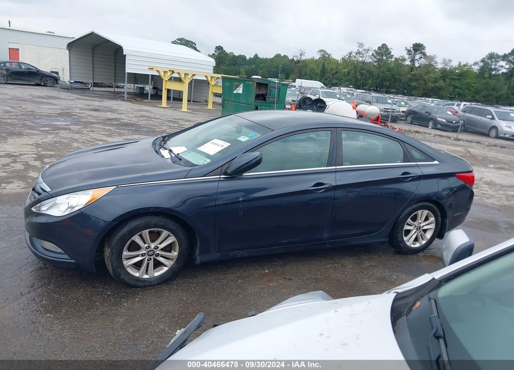 2013 HYUNDAI SONATA GLS VIN: 5NPEB4ACXDH554090