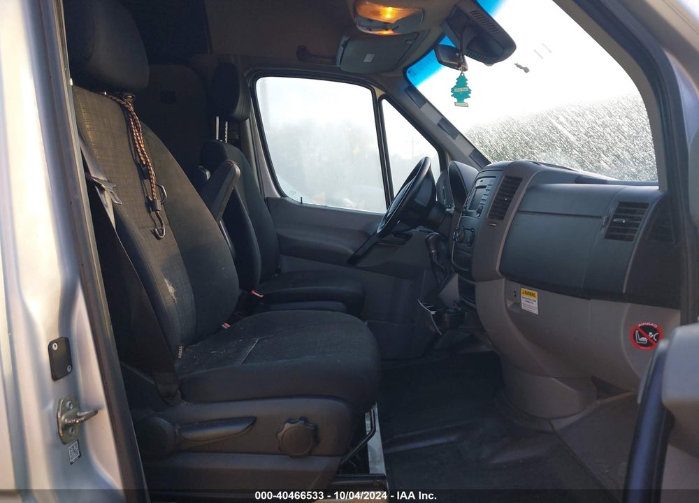 2016 MERCEDES-BENZ SPRINTER 2500 HIGH ROOF/HIGH ROOF VIN: WD3PE8DD0GP211996