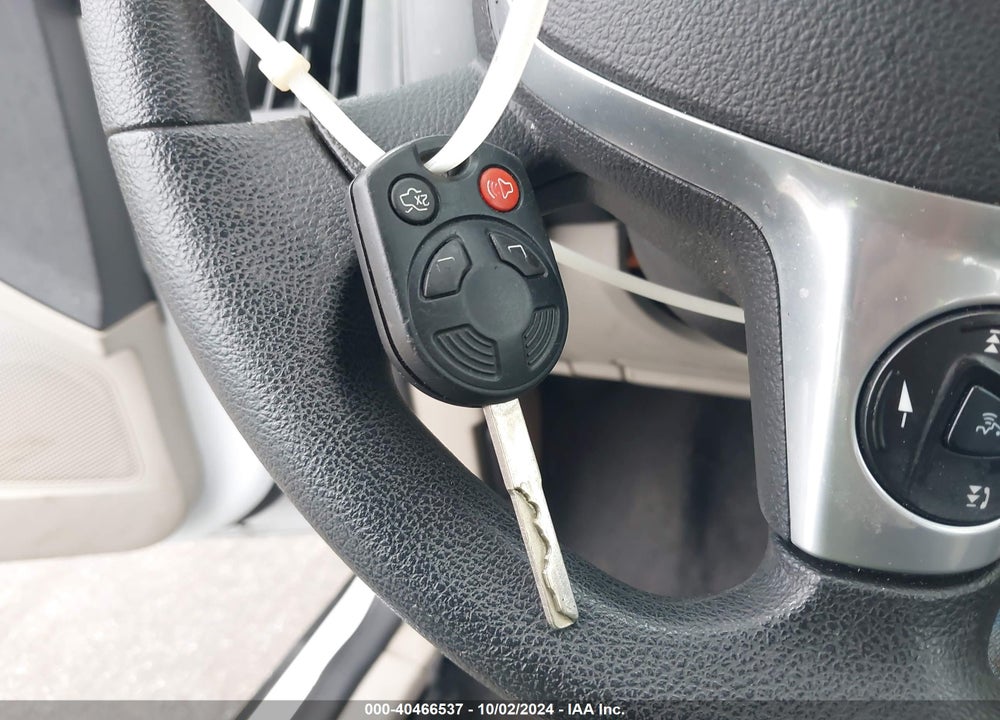 2014 FORD FOCUS SE VIN: 1FADP3F20EL427021