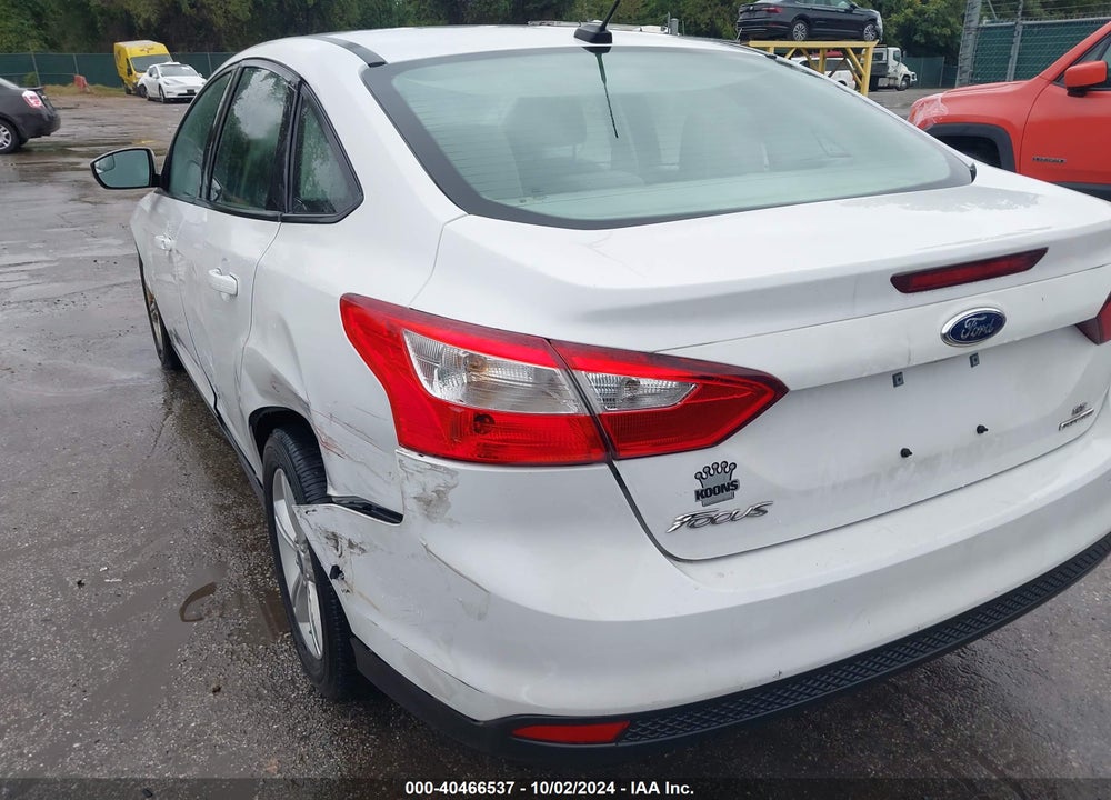 2014 FORD FOCUS SE VIN: 1FADP3F20EL427021