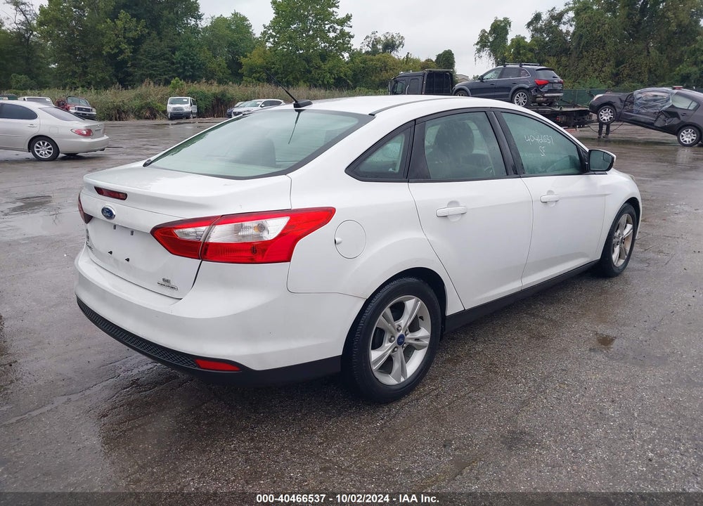 2014 FORD FOCUS SE VIN: 1FADP3F20EL427021