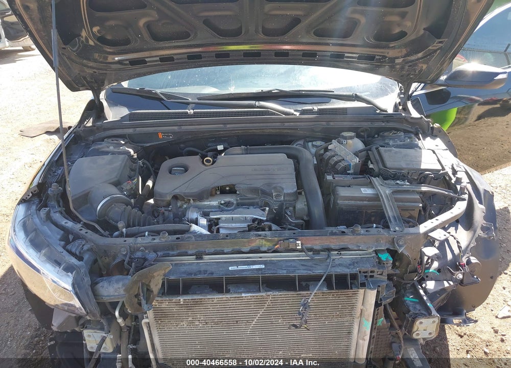 2018 CHEVROLET MALIBU LT VIN: 1G1ZD5ST9JF292013