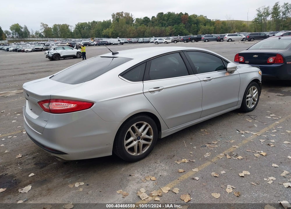 2014 FORD FUSION SE VIN: 1FA6P0H77E5397892