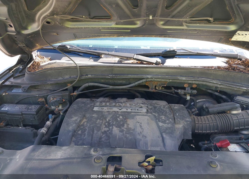 2005 HONDA PILOT LX VIN: 2HKYF18125H559693