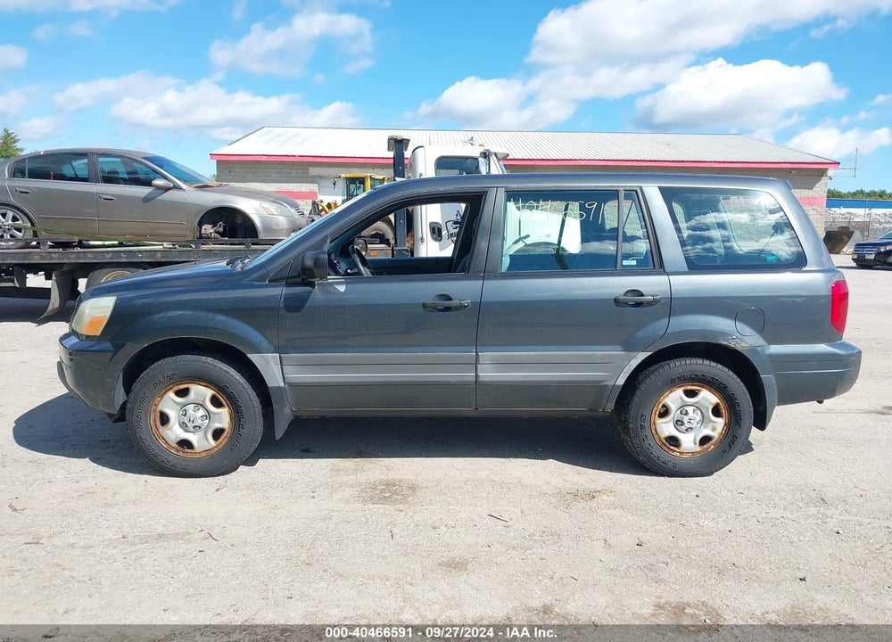 2005 HONDA PILOT LX VIN: 2HKYF18125H559693