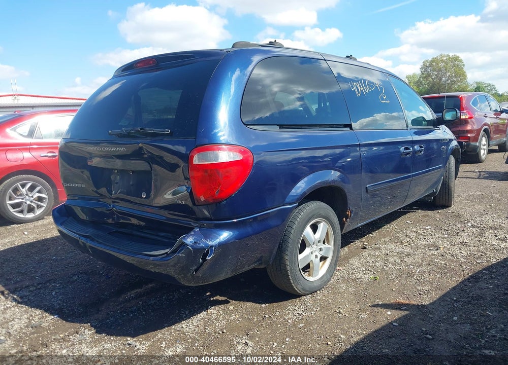 2005 DODGE GRAND CARAVAN SXT VIN: 2D4GP44LX5R257754
