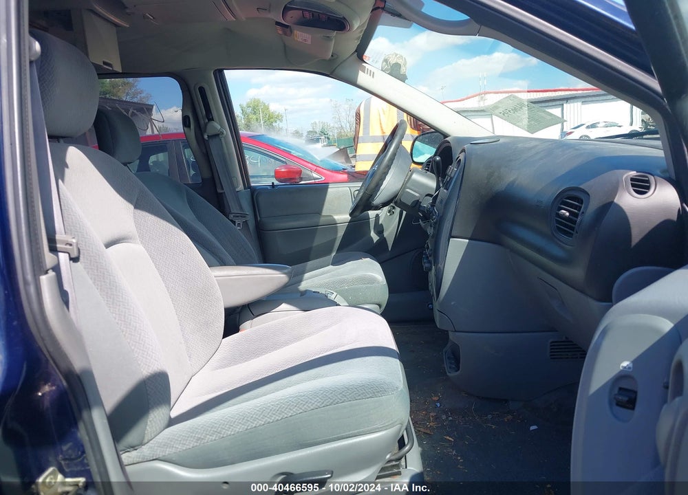 2005 DODGE GRAND CARAVAN SXT VIN: 2D4GP44LX5R257754