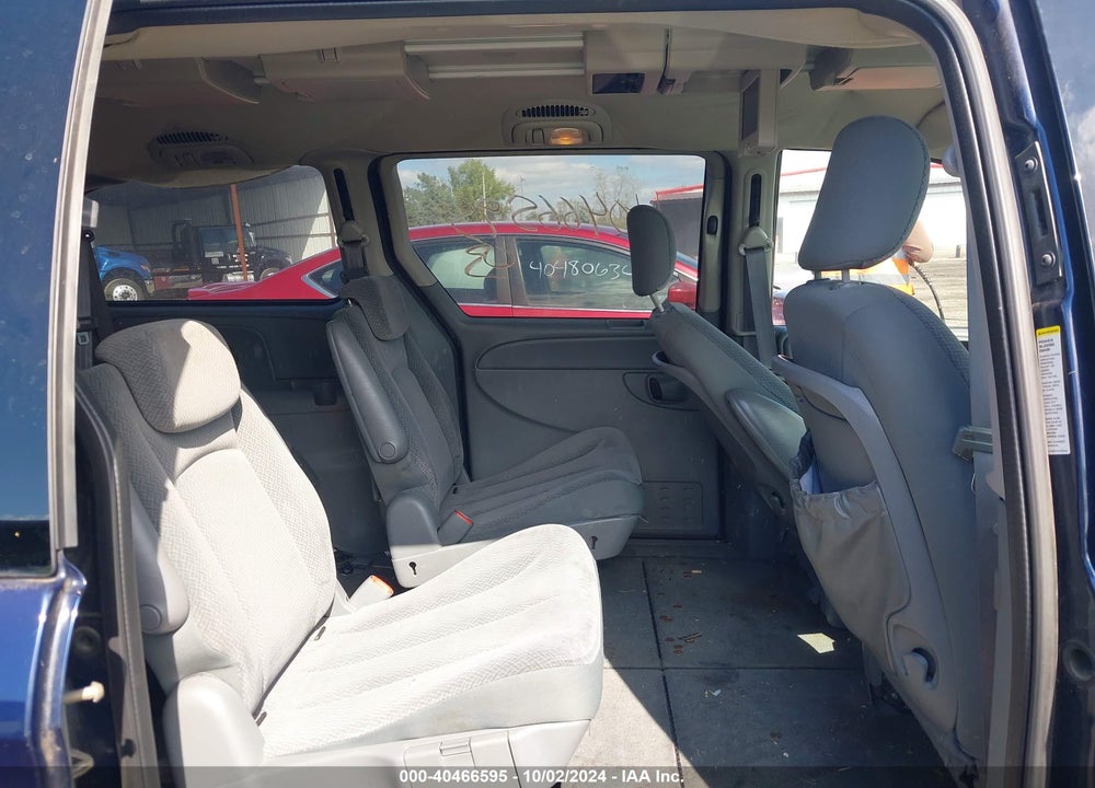2005 DODGE GRAND CARAVAN SXT VIN: 2D4GP44LX5R257754
