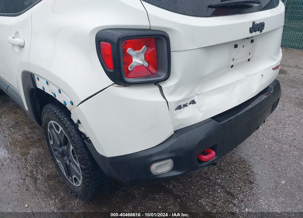 2017 JEEP RENEGADE TRAILHAWK 4X4 VIN: ZACCJBCB8HPG38537