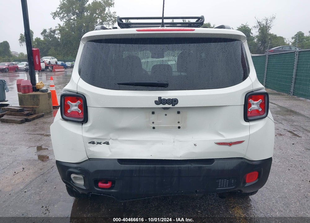2017 JEEP RENEGADE TRAILHAWK 4X4 VIN: ZACCJBCB8HPG38537