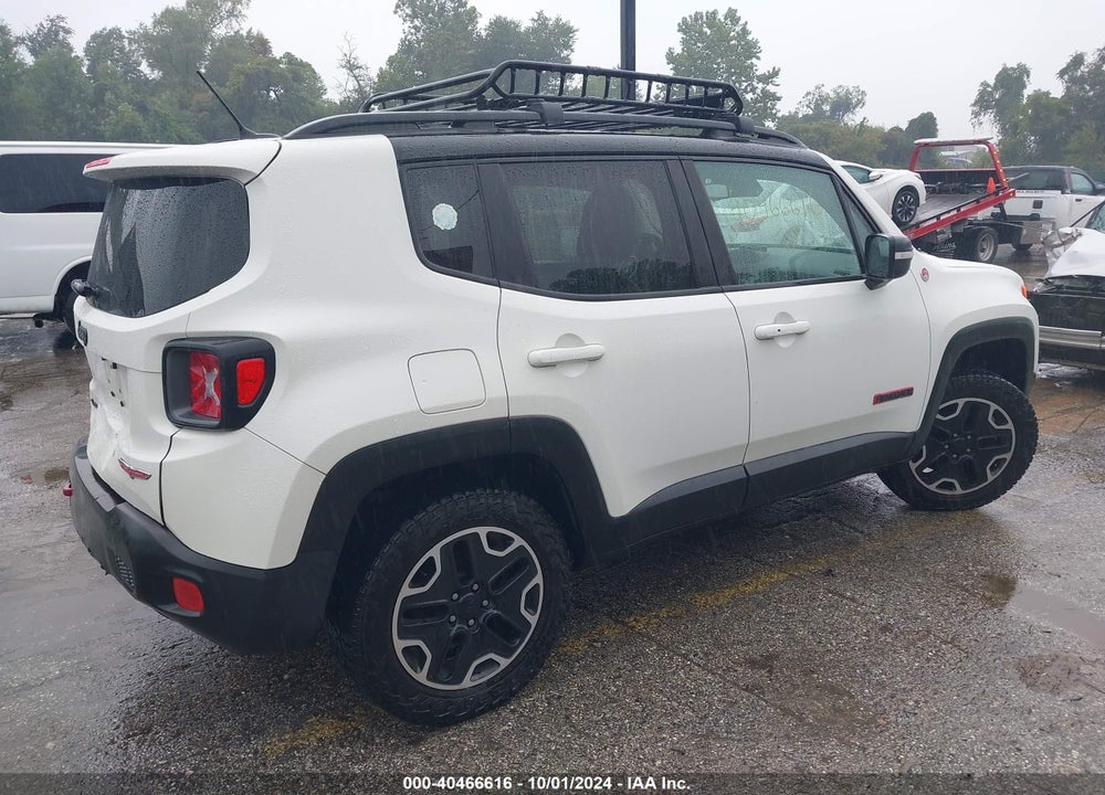 2017 JEEP RENEGADE TRAILHAWK 4X4 VIN: ZACCJBCB8HPG38537