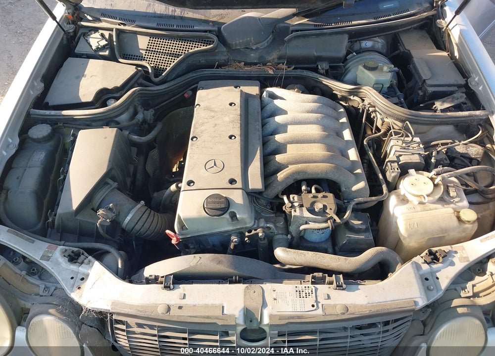 1999 MERCEDES-BENZ E 300 DIESEL VIN: WDBJF25H0XA819185