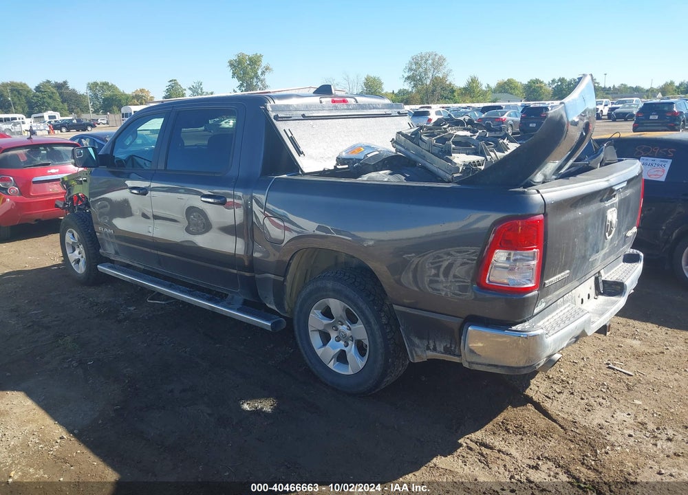 2020 RAM 1500 BIG HORN 4X4 5'7 BOX VIN: 1C6SRFFT1LN300065