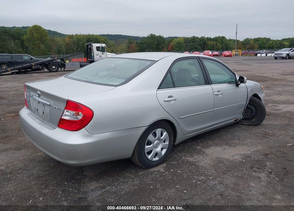 2003 TOYOTA CAMRY LE VIN: 4T1BE32K93U127073