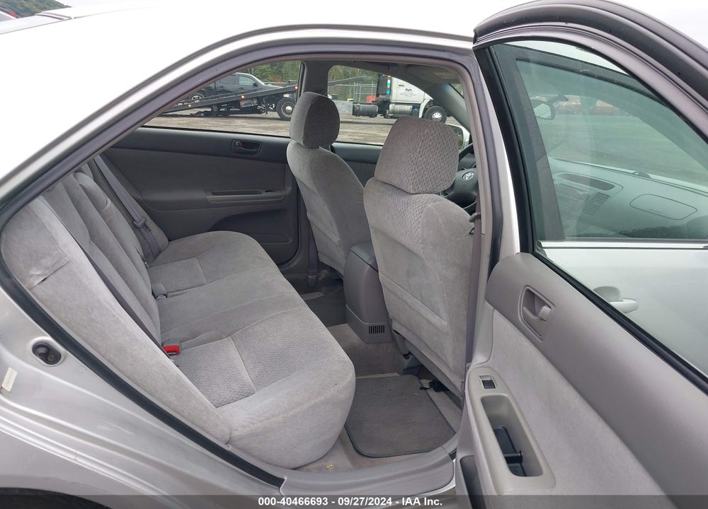 2003 TOYOTA CAMRY LE VIN: 4T1BE32K93U127073