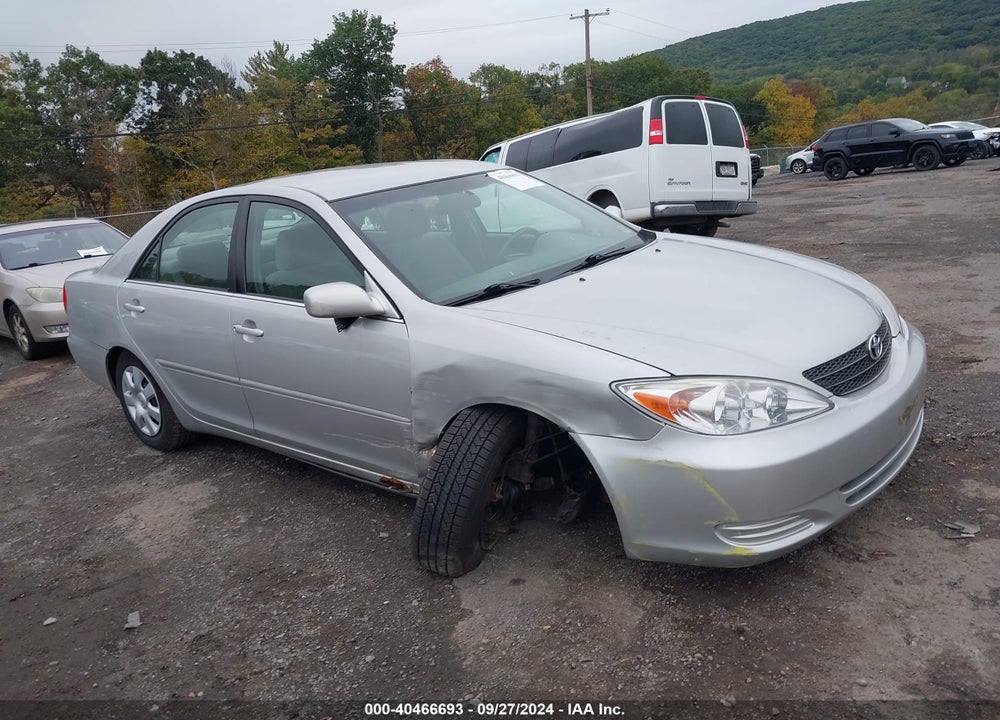 2003 TOYOTA CAMRY LE VIN: 4T1BE32K93U127073
