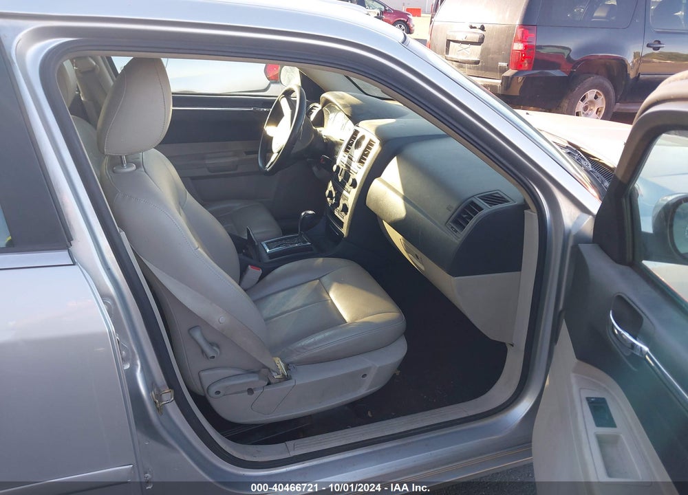 2005 CHRYSLER 300 TOURING VIN: 2C3JA53G75H540959