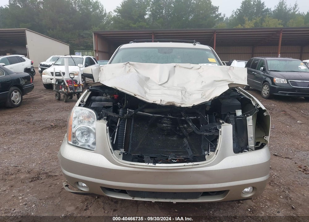2013 GMC YUKON SLT VIN: 1GKS1CE02DR279117