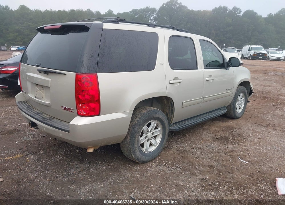 2013 GMC YUKON SLT VIN: 1GKS1CE02DR279117