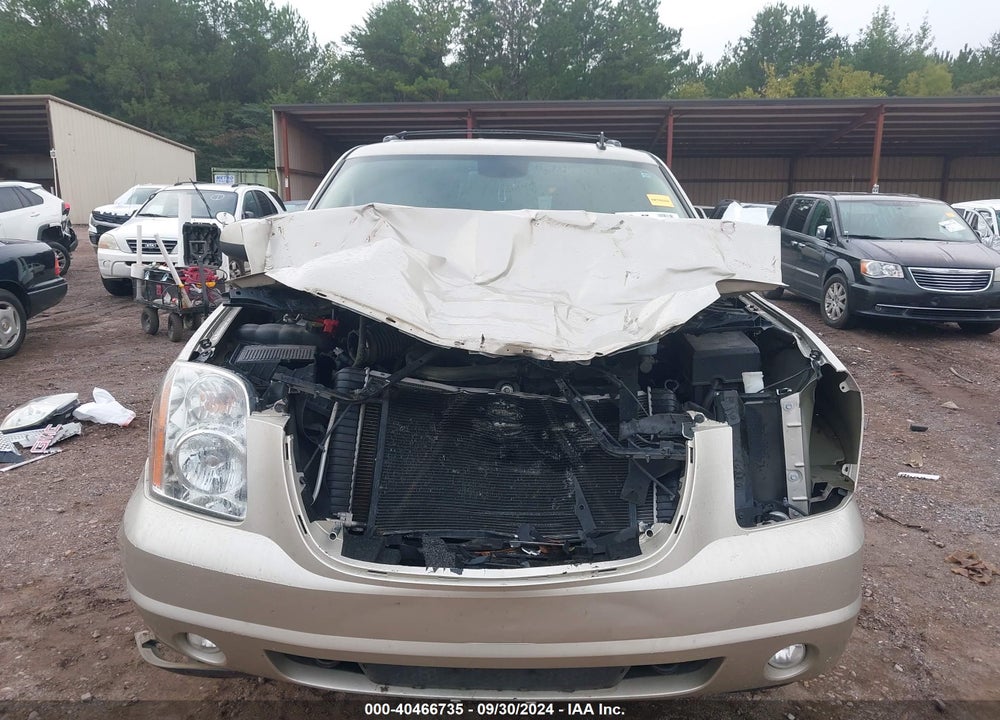 2013 GMC YUKON SLT VIN: 1GKS1CE02DR279117