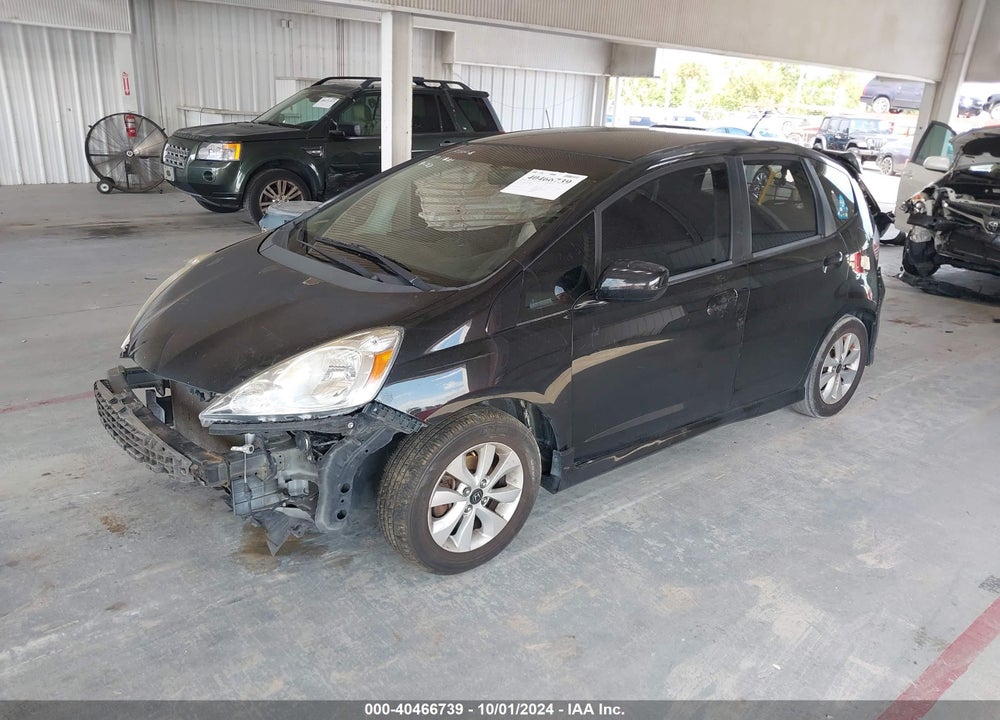 2011 HONDA FIT SPORT VIN: JHMGE8G57BC007821