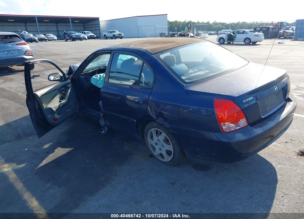 2005 HYUNDAI ELANTRA GLS/GT VIN: KMHDN46D85U935802