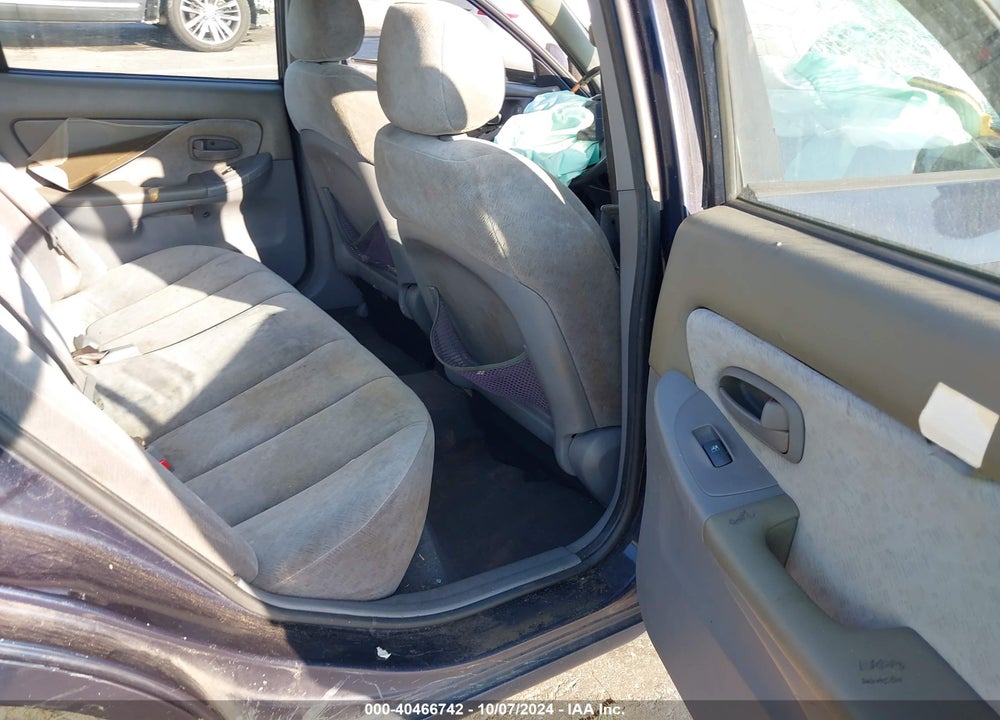 2005 HYUNDAI ELANTRA GLS/GT VIN: KMHDN46D85U935802