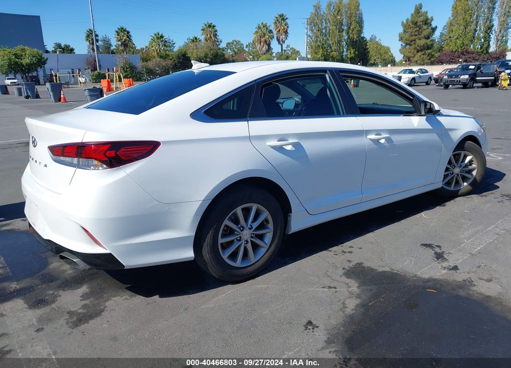 2018 HYUNDAI SONATA SE VIN: 5NPE24AF6JH700166