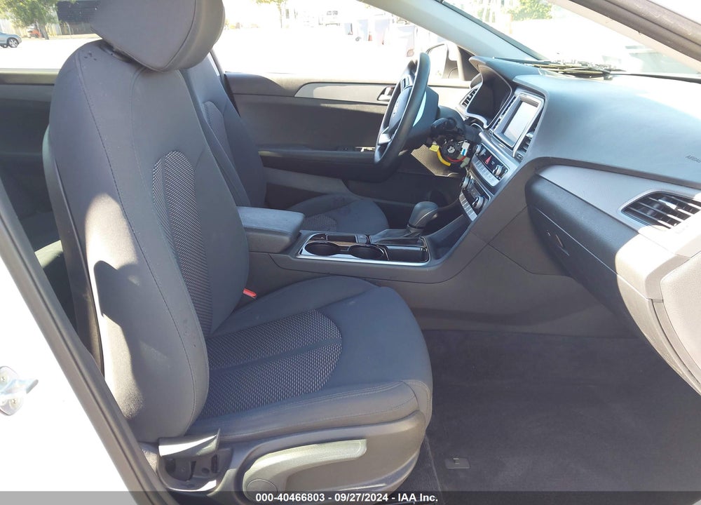 2018 HYUNDAI SONATA SE VIN: 5NPE24AF6JH700166