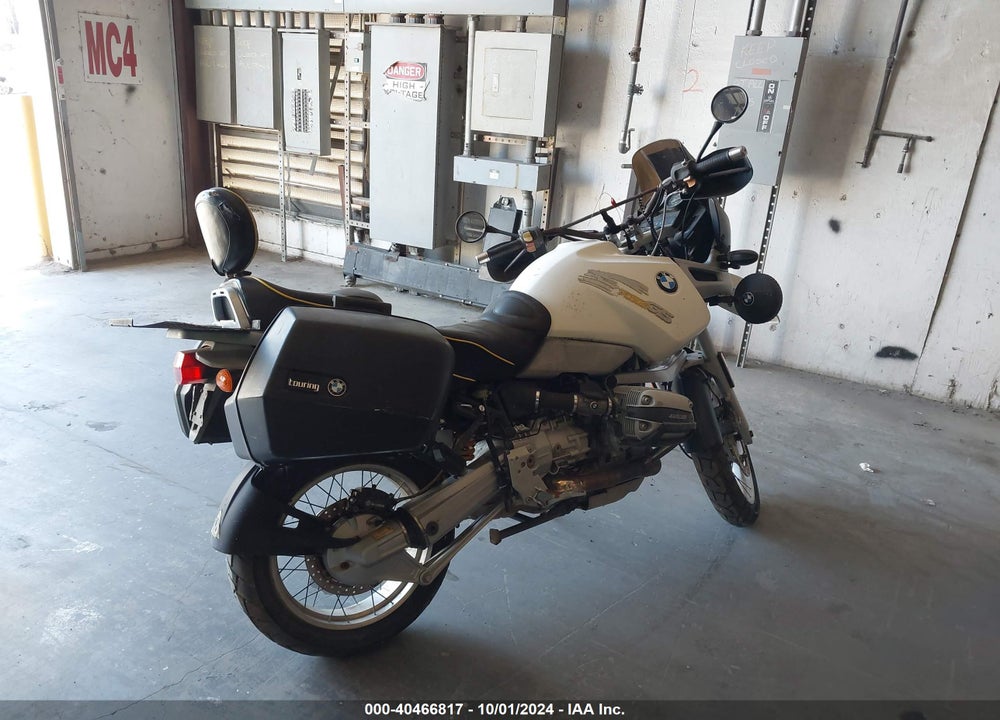 1995 BMW R1100 GS VIN: WB1040907S0380283