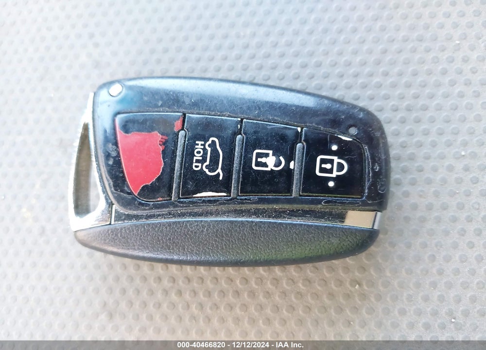 2013 HYUNDAI SANTA FE SPORT 2.0T VIN: 5XYZU3LAXDG005417