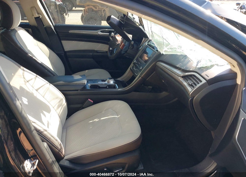 2019 FORD FUSION SE VIN: 3FA6P0HD4KR113620