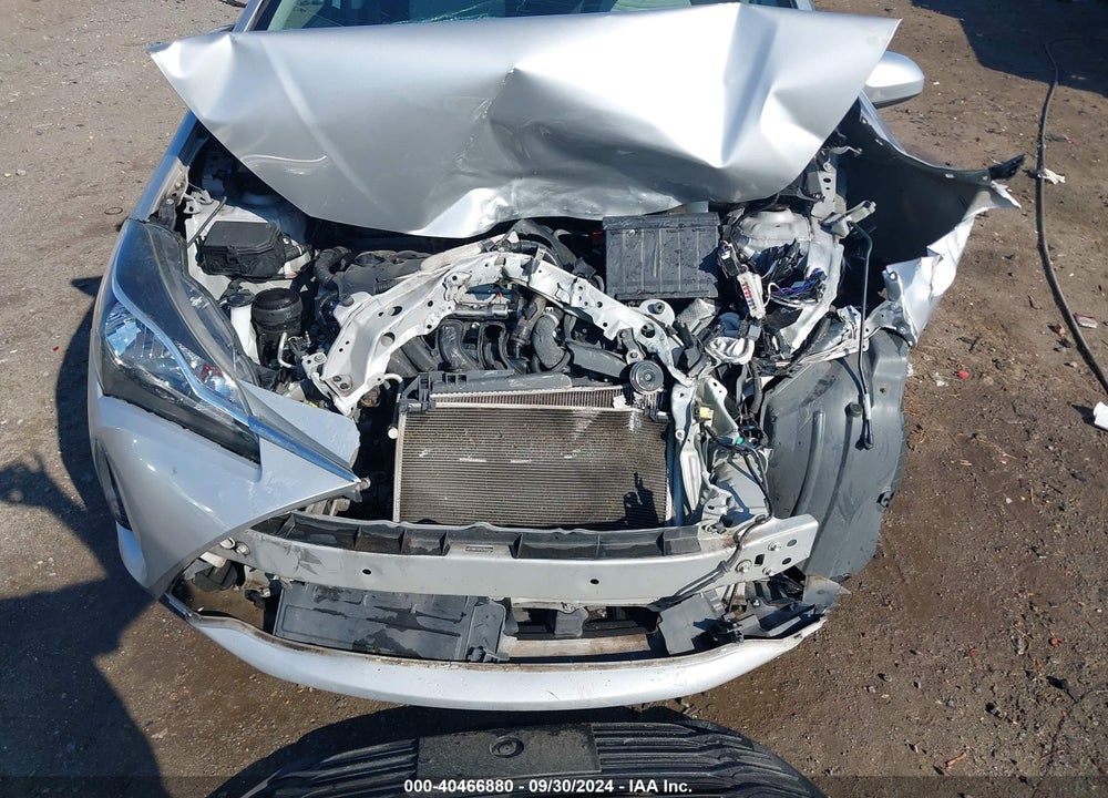 2018 TOYOTA YARIS LE VIN: VNKKTUD32JA094316