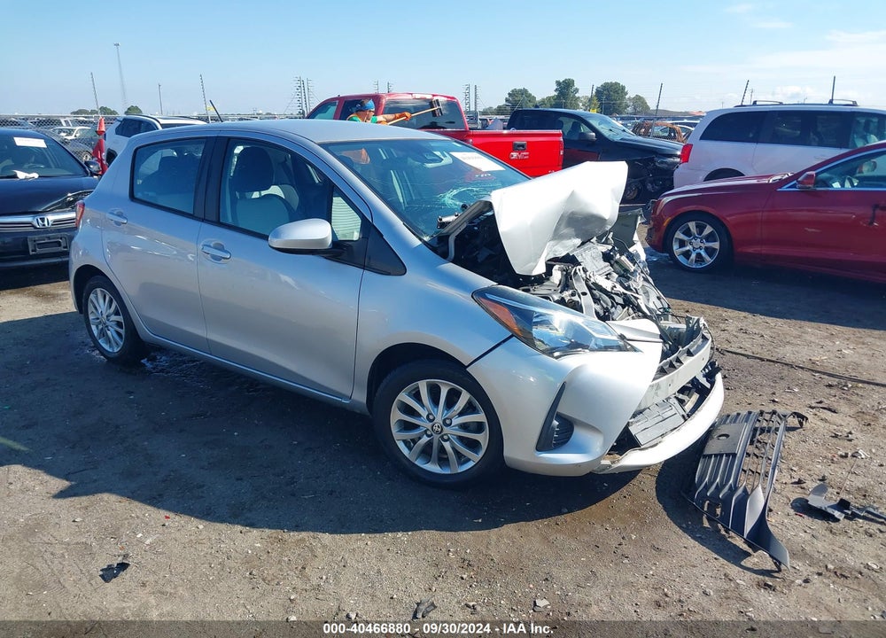 2018 TOYOTA YARIS LE VIN: VNKKTUD32JA094316
