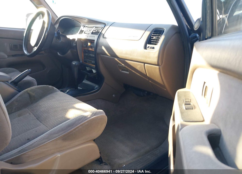 1997 TOYOTA 4RUNNER SR5 V6 VIN: JT3GN86R3V0044834