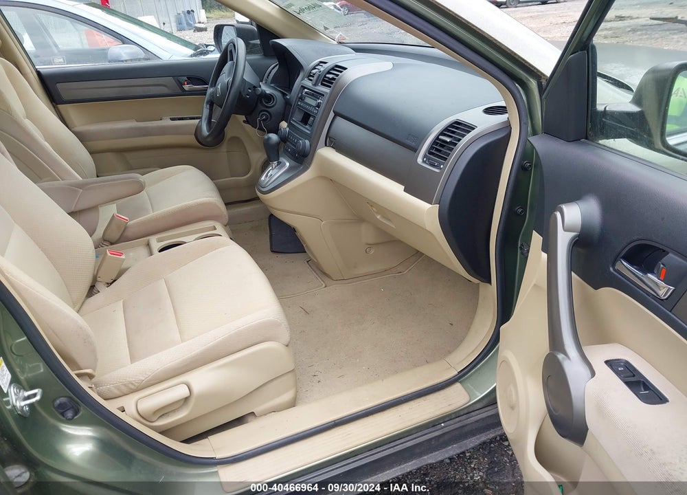 2009 HONDA CR-V LX VIN: JHLRE48329C017766