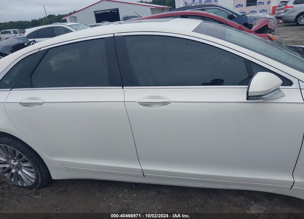 2013 LINCOLN MKZ VIN: 3LN6L2J92DR813223