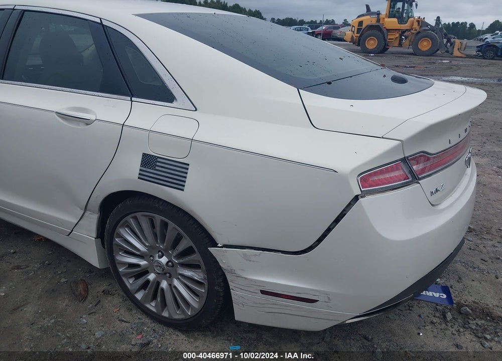 2013 LINCOLN MKZ VIN: 3LN6L2J92DR813223