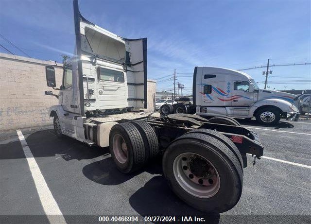 2016 VOLVO VN VNL VIN: 4V4NC9EH8GN968347