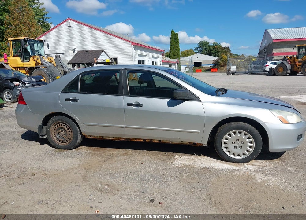 2007 HONDA ACCORD 2.4 VP VIN: 1HGCM55137A073093