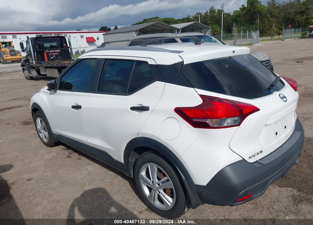 2019 NISSAN KICKS S VIN: 3N1CP5CU5KL564790