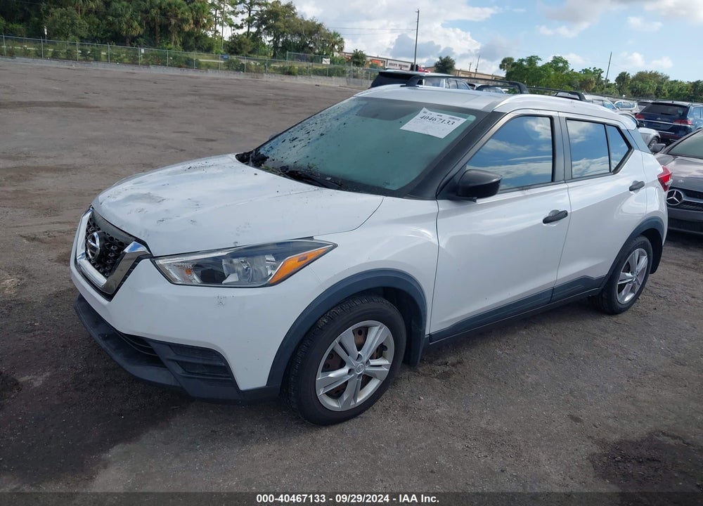2019 NISSAN KICKS S VIN: 3N1CP5CU5KL564790