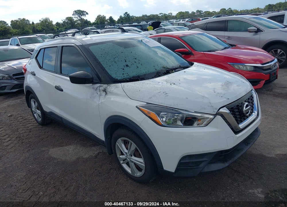2019 NISSAN KICKS S VIN: 3N1CP5CU5KL564790