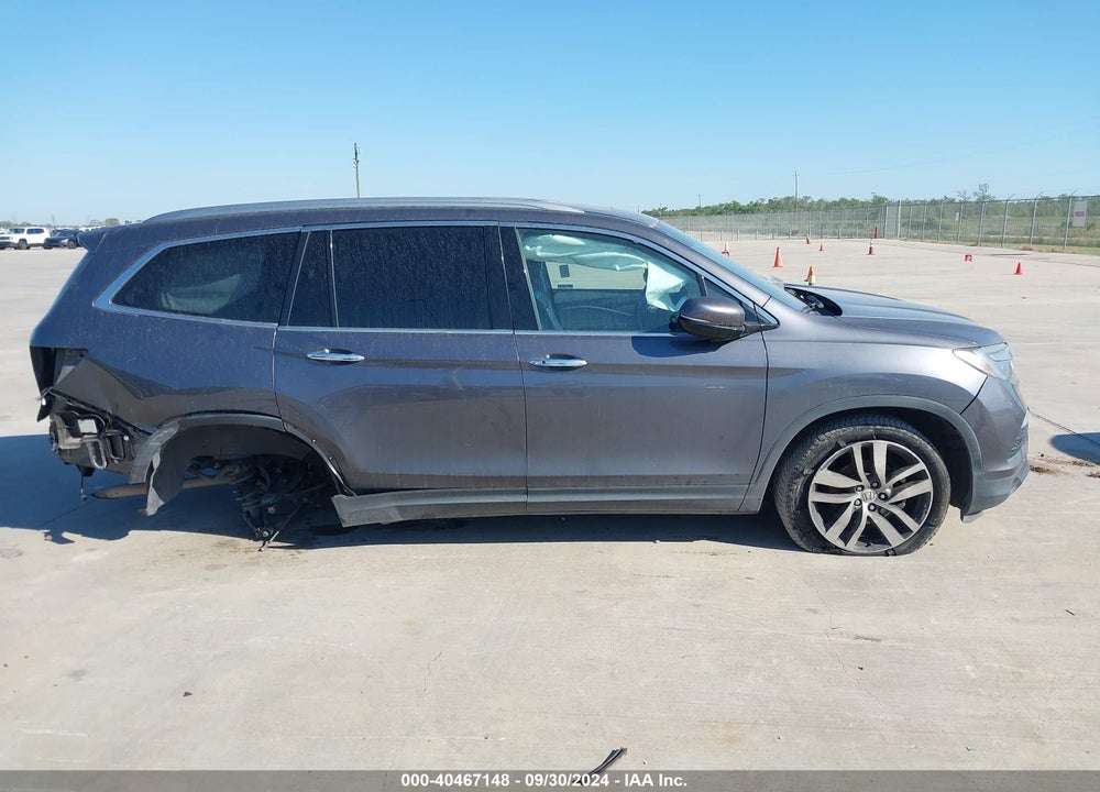 2017 HONDA PILOT ELITE VIN: 5FNYF6H06HB103994