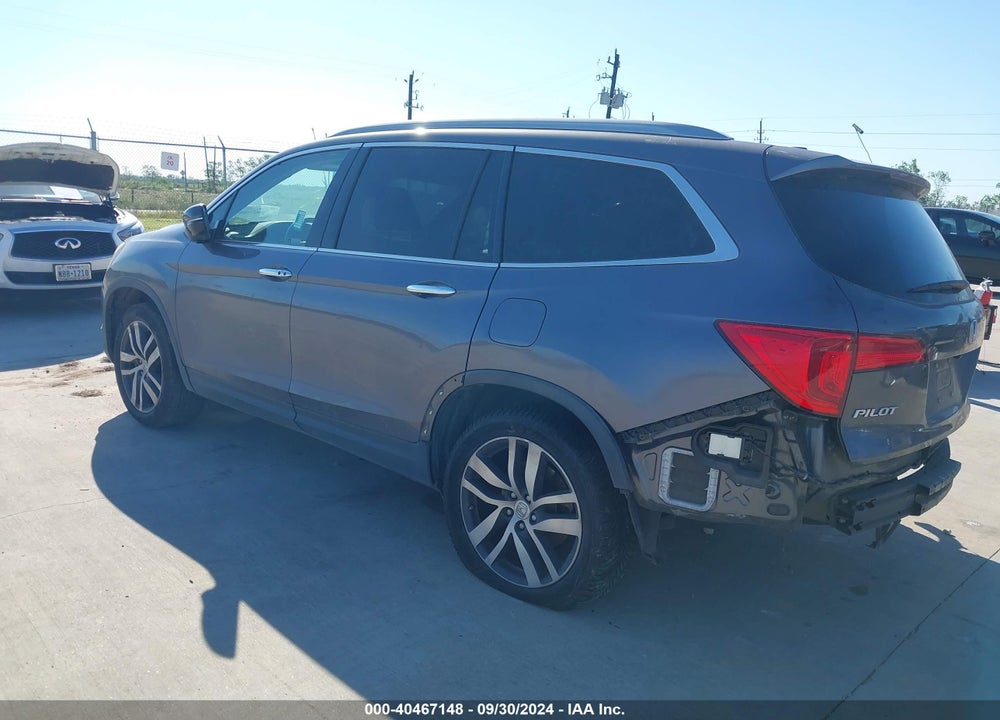 2017 HONDA PILOT ELITE VIN: 5FNYF6H06HB103994